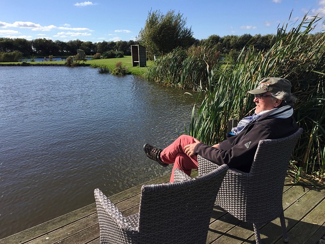 坚不可摧的 坚不可摧的